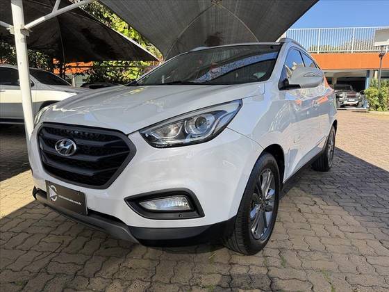 HYUNDAI IX35 2.0 MPFI GL 16V FLEX 4P AUTOMÁTICO HYUNDAI IX35 2.0 MPFI GL 16V FLEX 4P AUTOMÁTICO